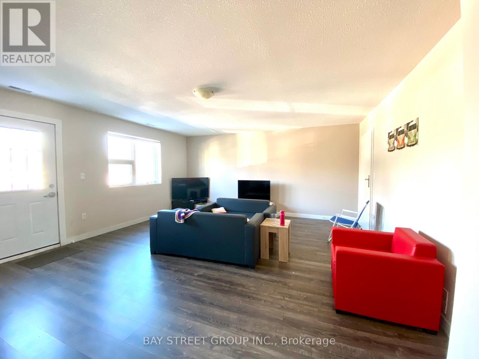 217 - 288 Albert Street, Waterloo, ON - Indoor Photo Showing Other Room