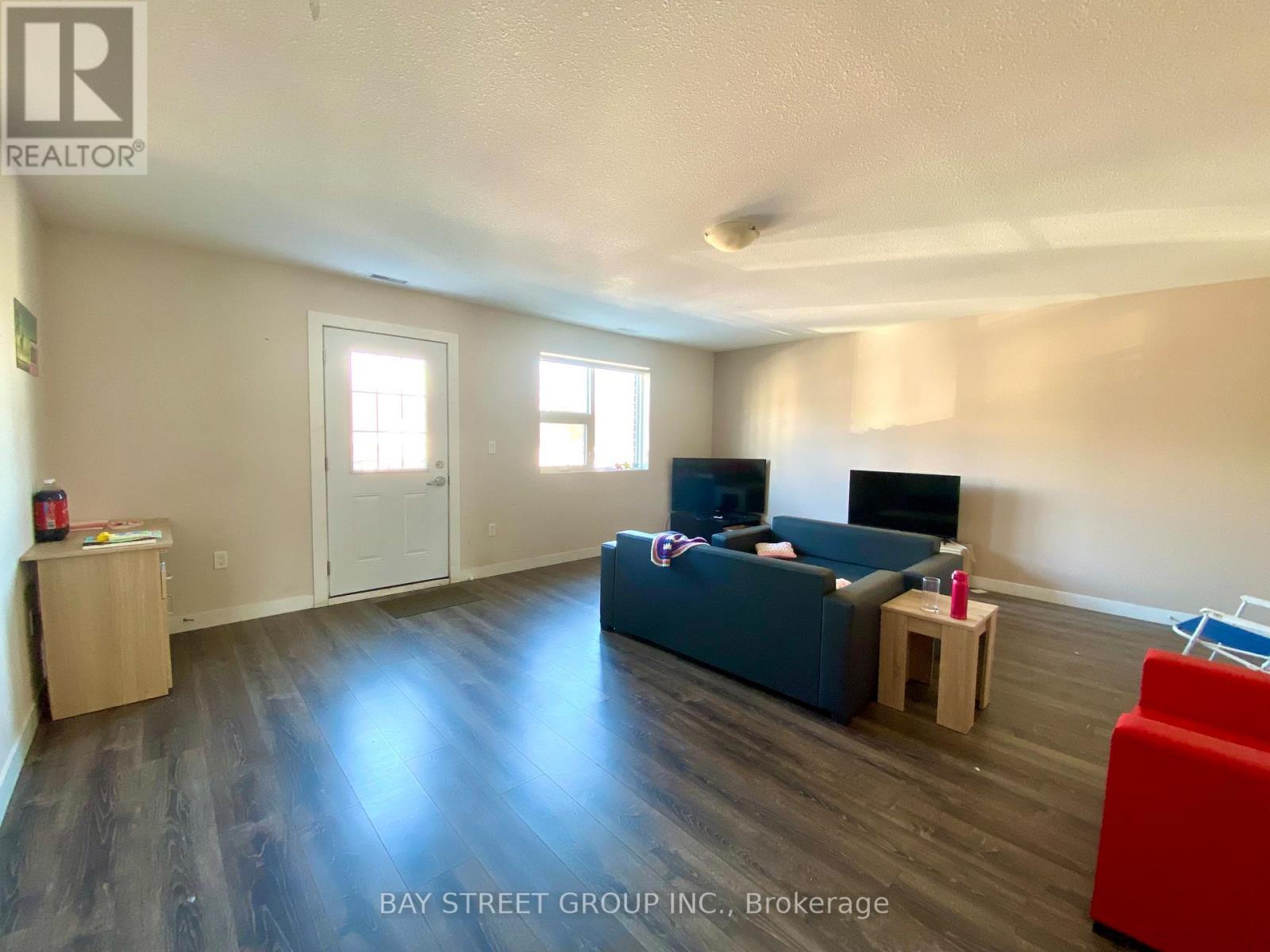 217 - 288 Albert Street, Waterloo, ON - Indoor Photo Showing Other Room