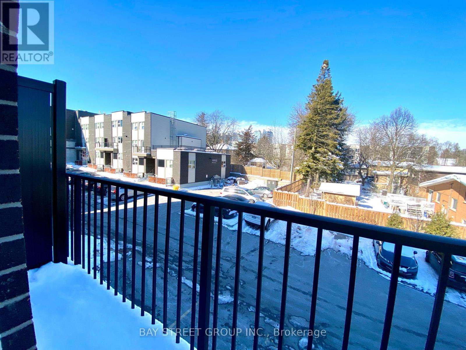 217 - 288 Albert Street, Waterloo, ON - Outdoor