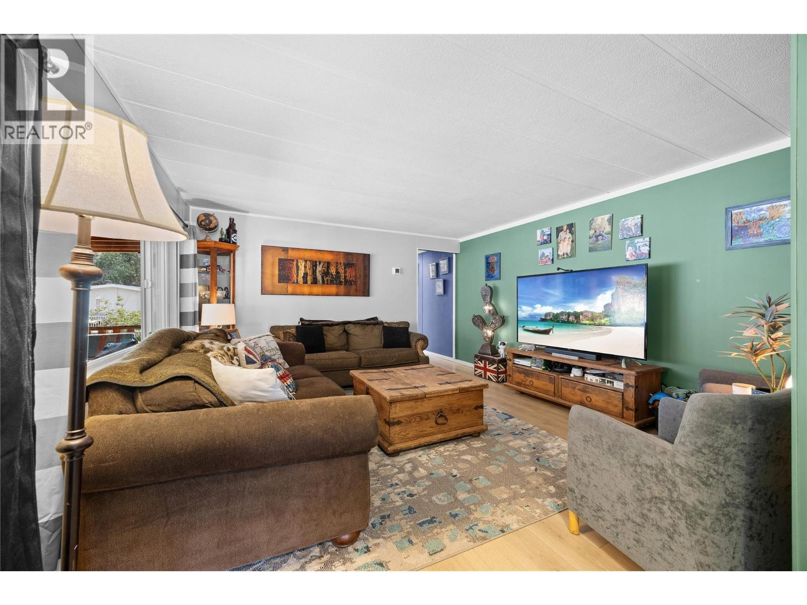 Living room - 1881 Boucherie Road Unit# 59, Westbank, BC