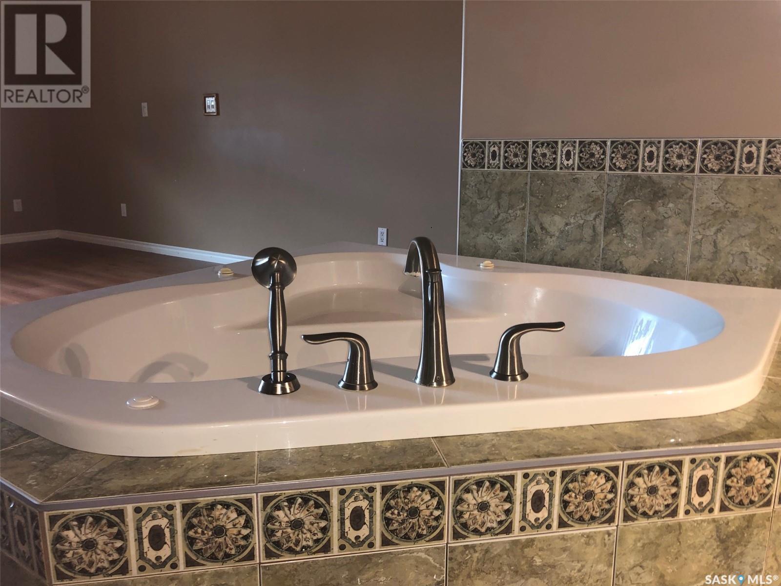 Prychak Acreage, Orkney Rm No. 244, SK - Indoor Photo Showing Bathroom