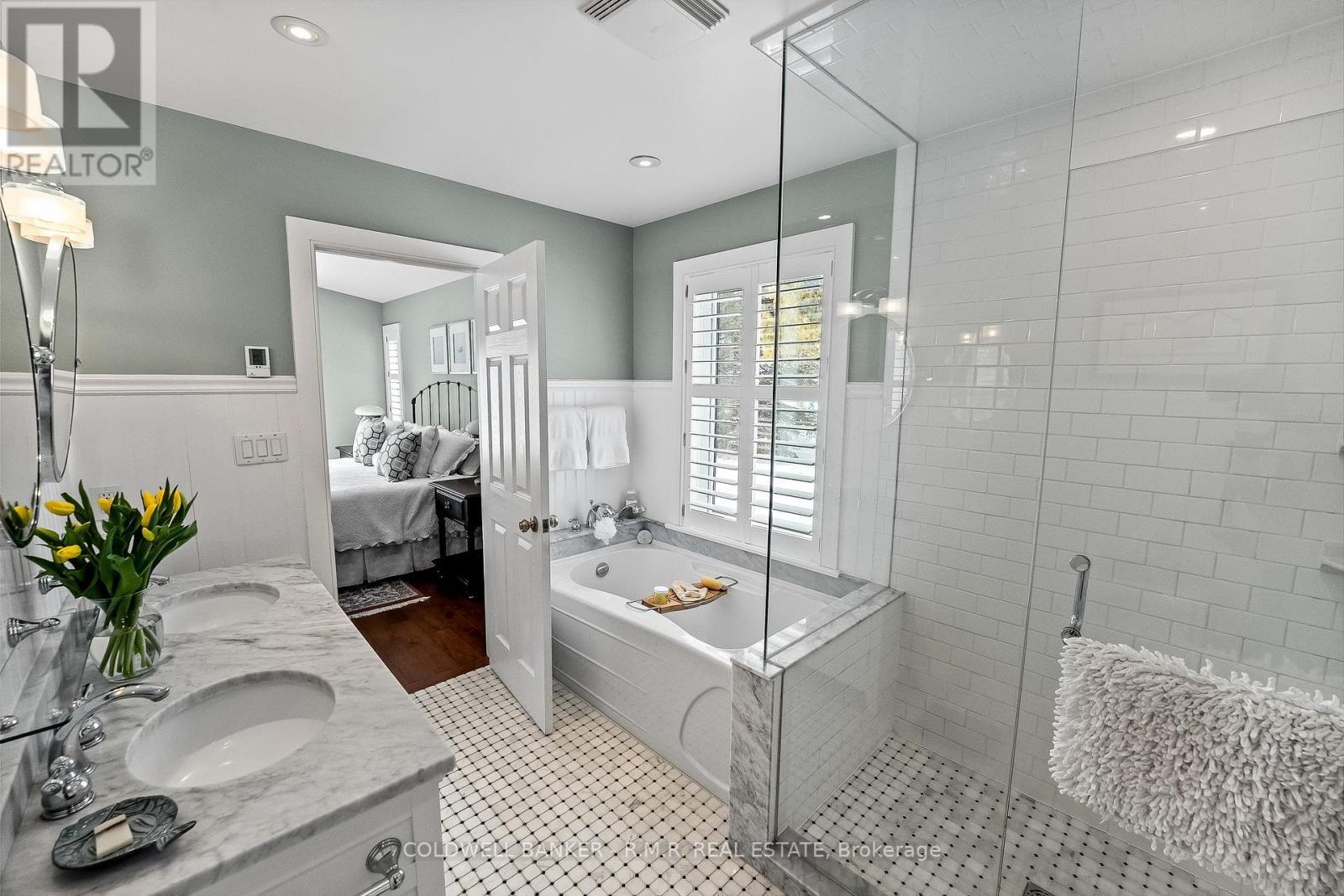 1044C Port Britain Road, Port Hope, ON - Indoor Photo Showing Bathroom