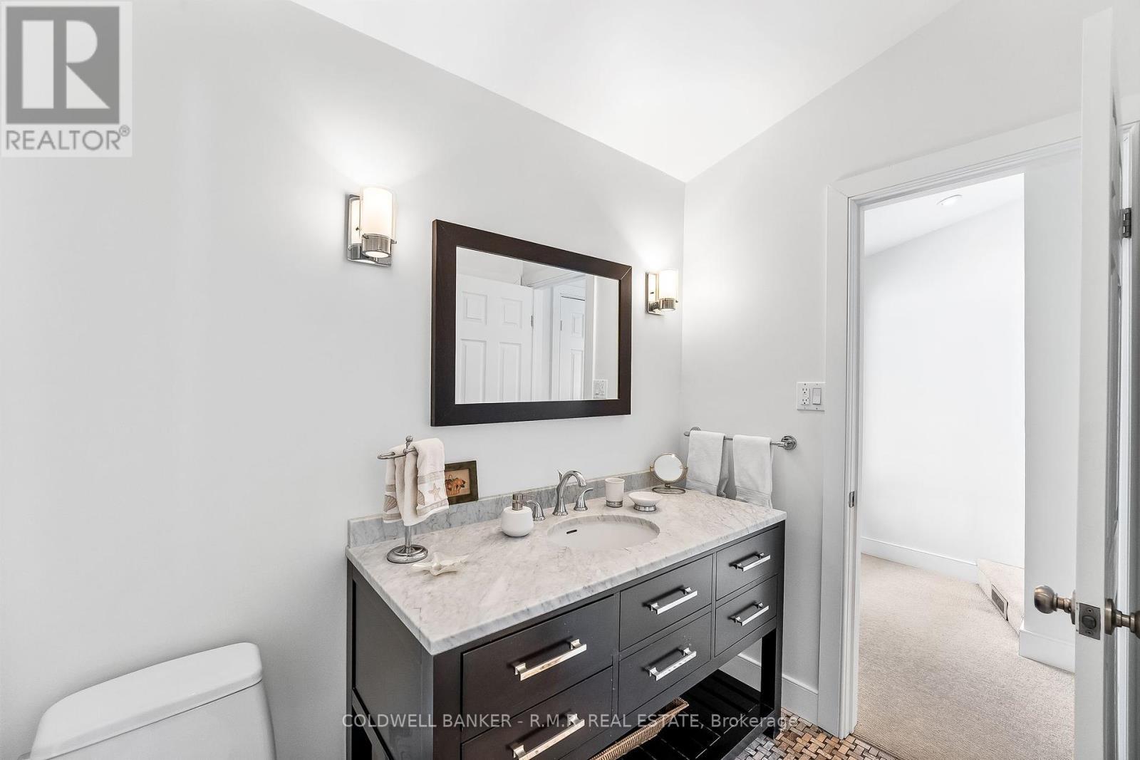 1044C Port Britain Road, Port Hope, ON - Indoor Photo Showing Bathroom