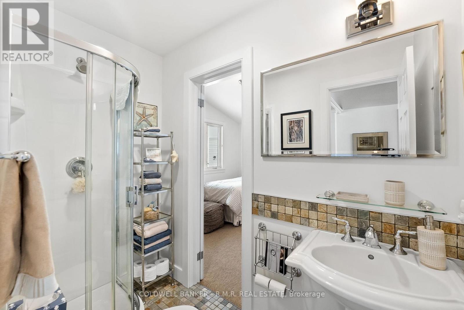 1044C Port Britain Road, Port Hope, ON - Indoor Photo Showing Bathroom