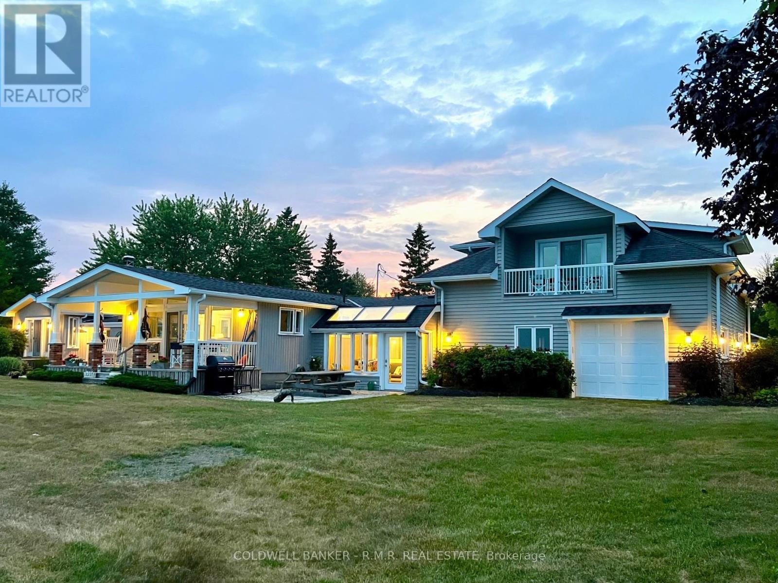 1044C Port Britain Road, Port Hope, ON - Outdoor With Deck Patio Veranda With Facade