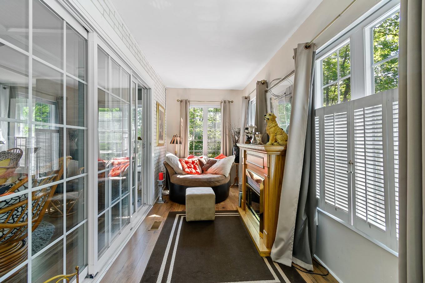 Hall d'entrée/Vestibule - 5C Rue Mccagg, Clarendon, QC - Indoor Photo Showing Other Room