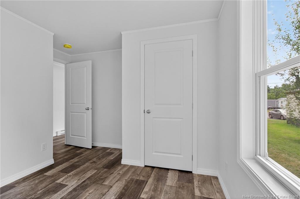 19 Bentley Ave, Moncton, NB