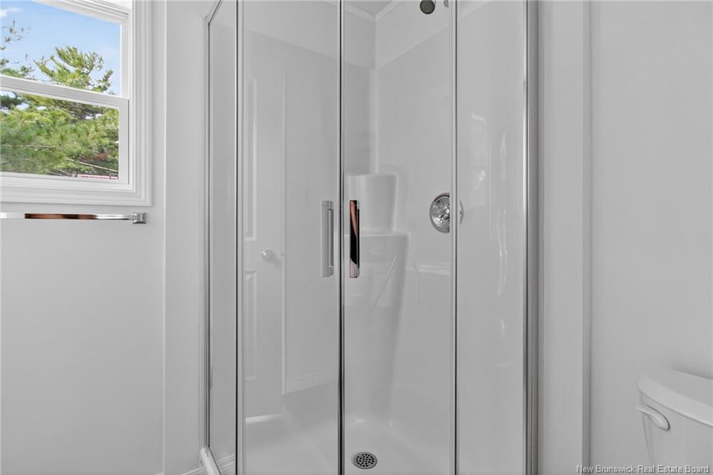 19 Bentley Ave, Moncton, NB