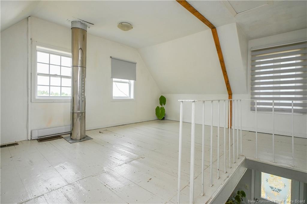 7578 Rue Saint-Paul St, Bas-Caraquet, NB