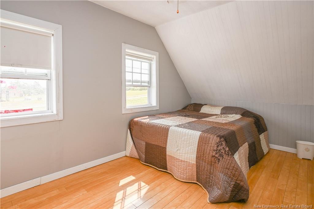 7578 Rue Saint-Paul St, Bas-Caraquet, NB