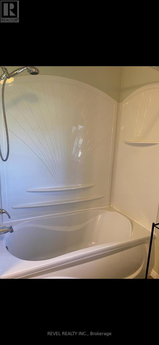 417 Main Street, Smooth Rock Falls (Srf), ON - Indoor Photo Showing Bathroom