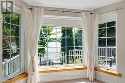 Primary bedroom windowed alcove -
