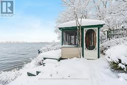 Gazebo by the lake -