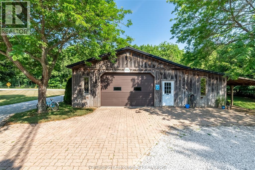 19281 Highbanks Road, Cedar Springs, ON - Outdoor