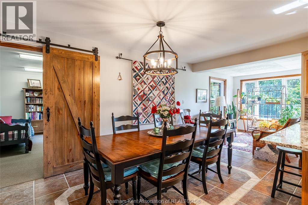 19281 Highbanks Road, Cedar Springs, ON - Indoor Photo Showing Dining Room