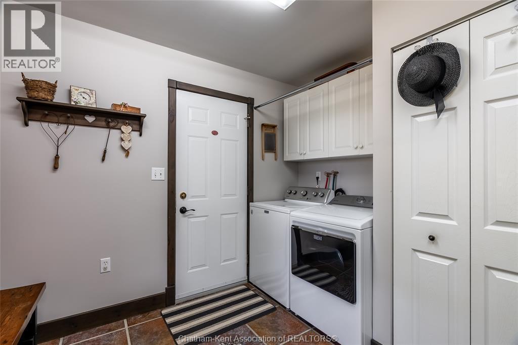19281 Highbanks Road, Cedar Springs, ON - Indoor Photo Showing Laundry Room