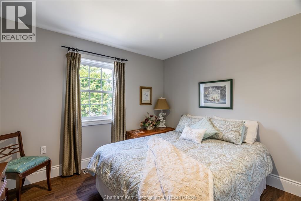 19281 Highbanks Road, Cedar Springs, ON - Indoor Photo Showing Bedroom