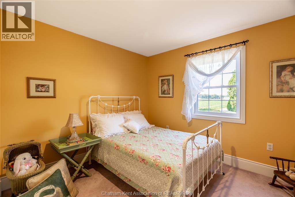 19281 Highbanks Road, Cedar Springs, ON - Indoor Photo Showing Bedroom