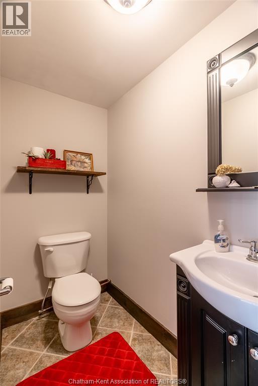 19281 Highbanks Road, Cedar Springs, ON - Indoor Photo Showing Bathroom