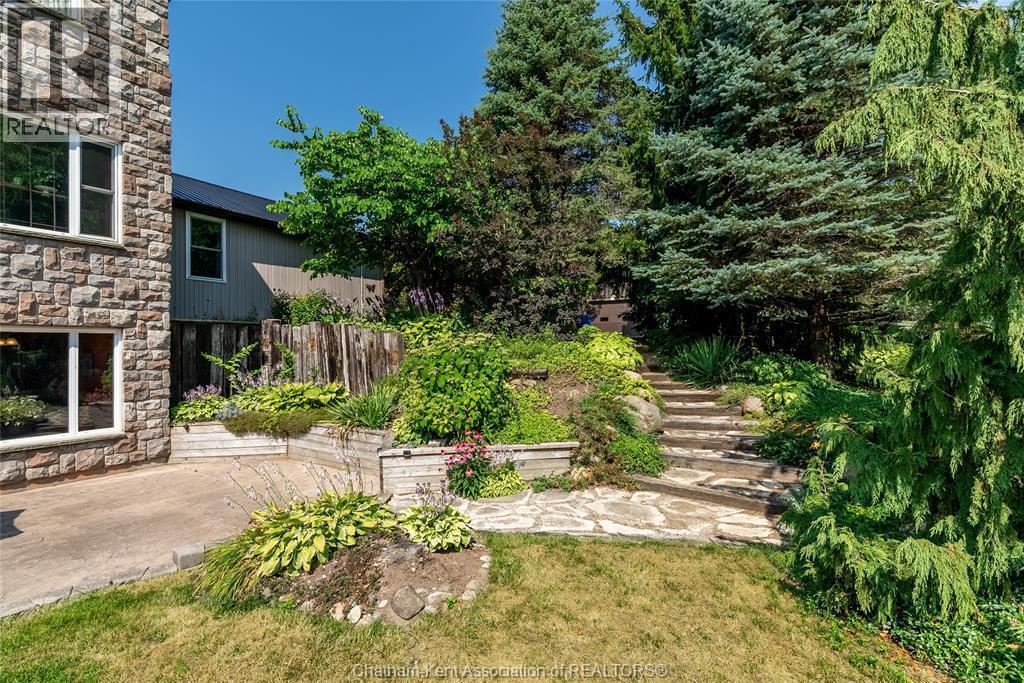 19281 Highbanks Road, Cedar Springs, ON - Outdoor