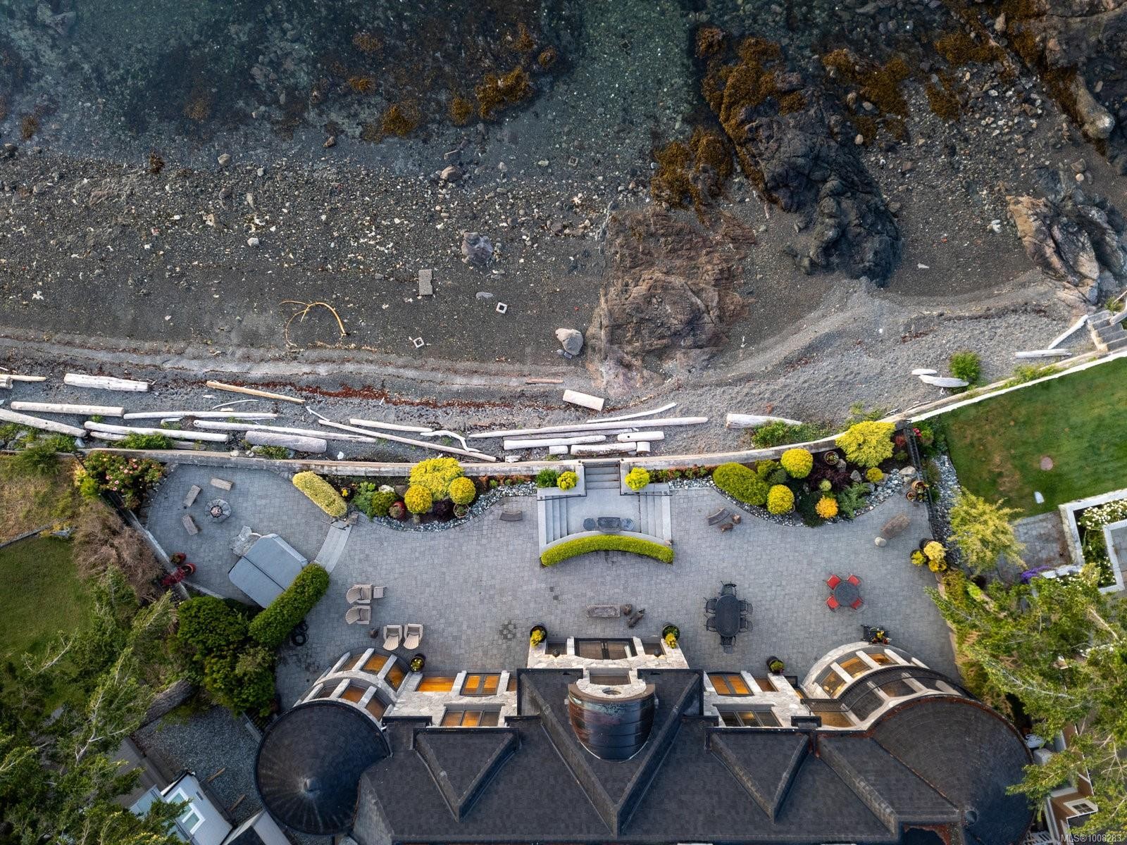 10493 Allbay Rd, Sidney, BC