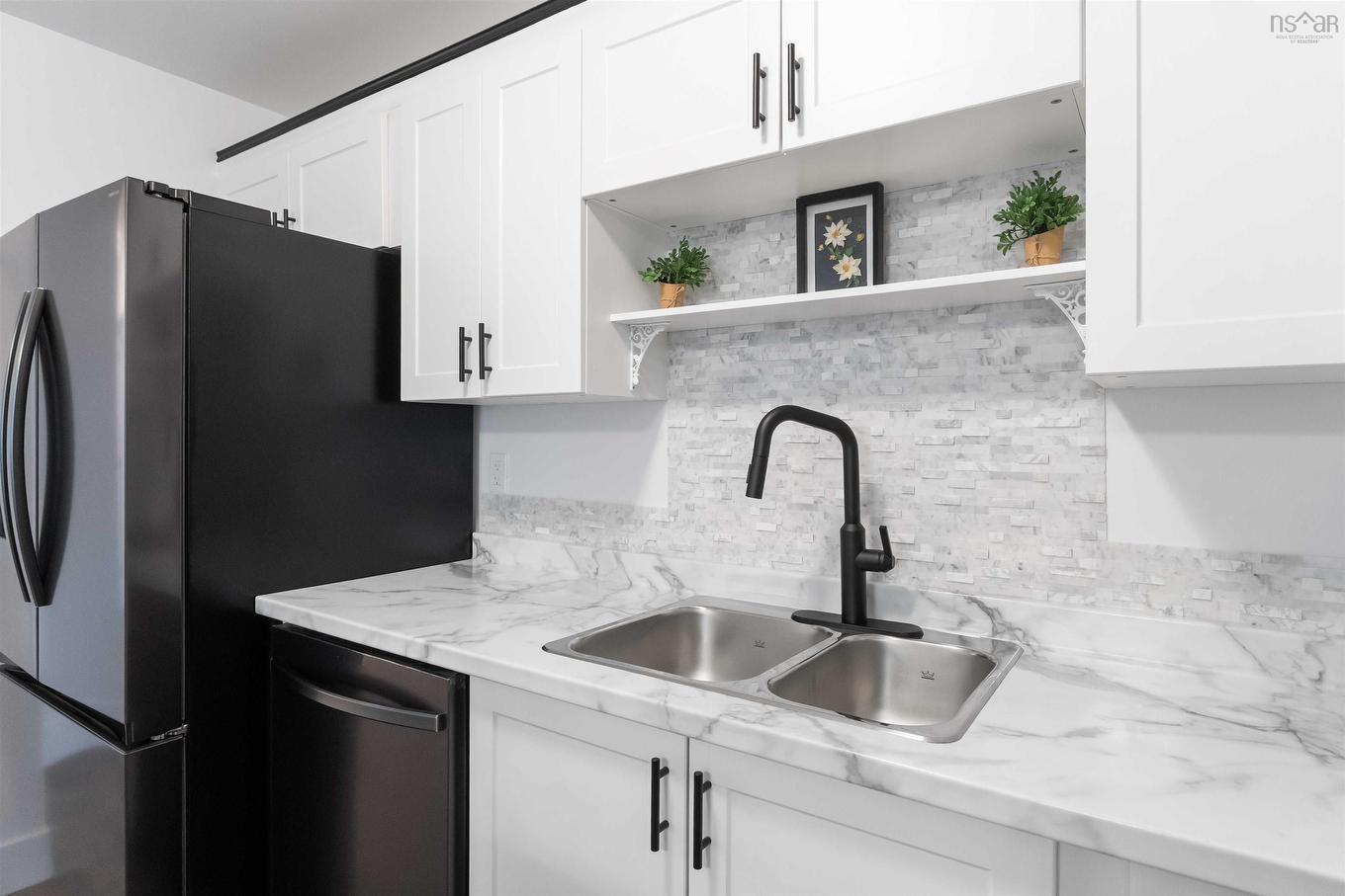 317 Nichols Avenue, North Kentville, NS