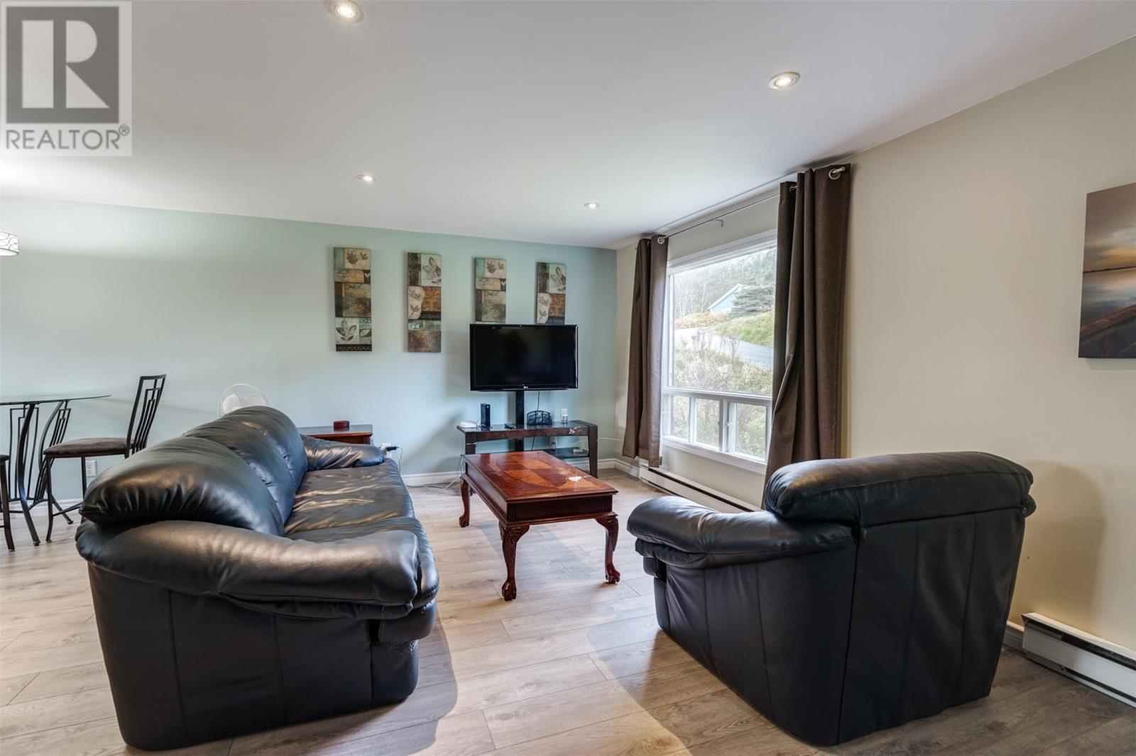 1303 Main Road, Dunville, NL - Indoor Photo Showing Living Room