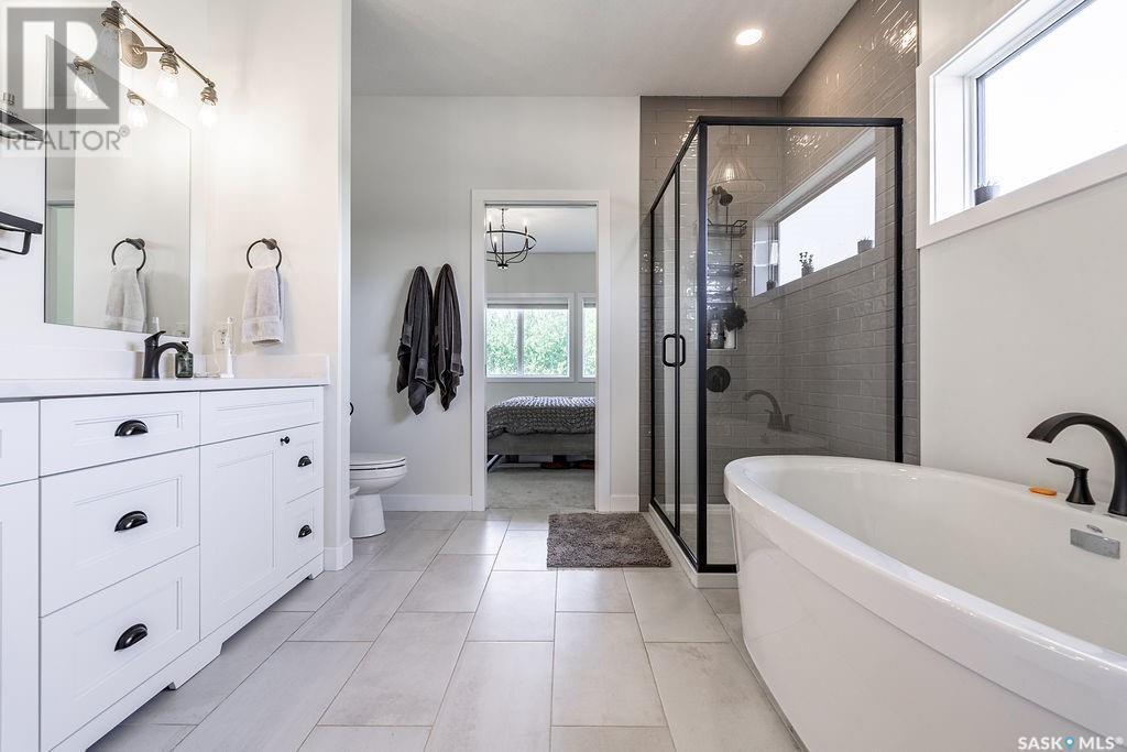 10 Applewood Place, Corman Park Rm No. 344, SK - Indoor Photo Showing Bathroom