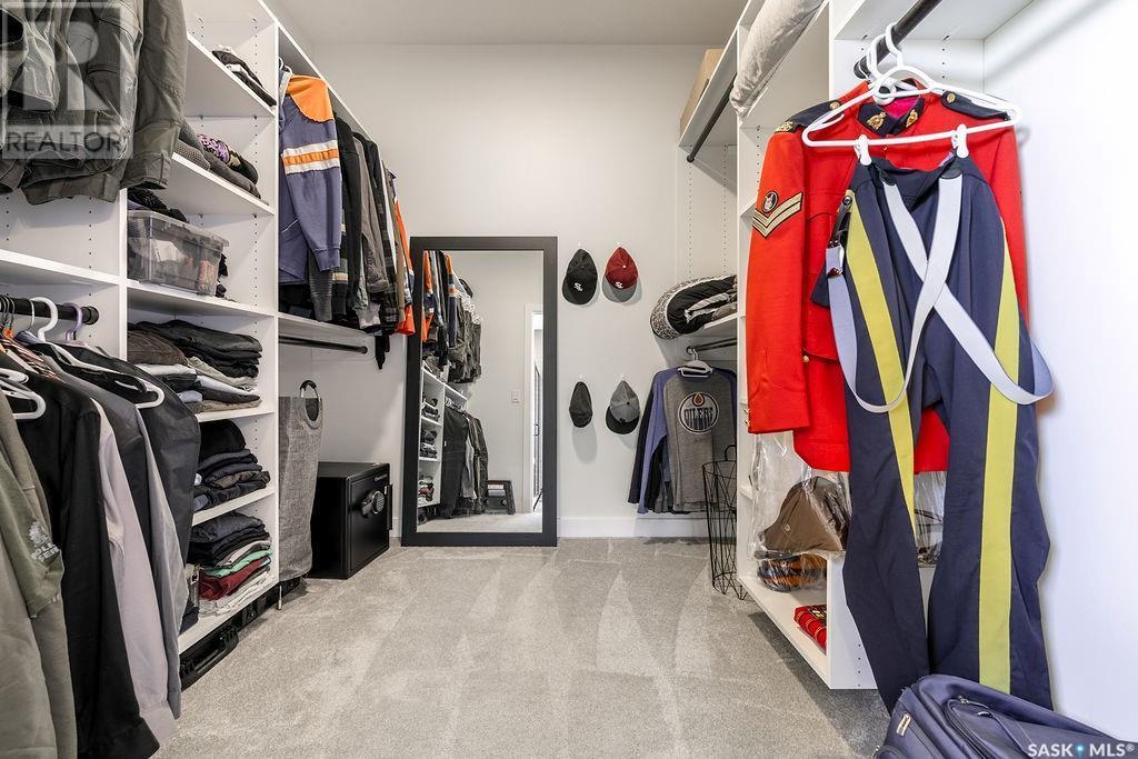 10 Applewood Place, Corman Park Rm No. 344, SK - Indoor With Storage