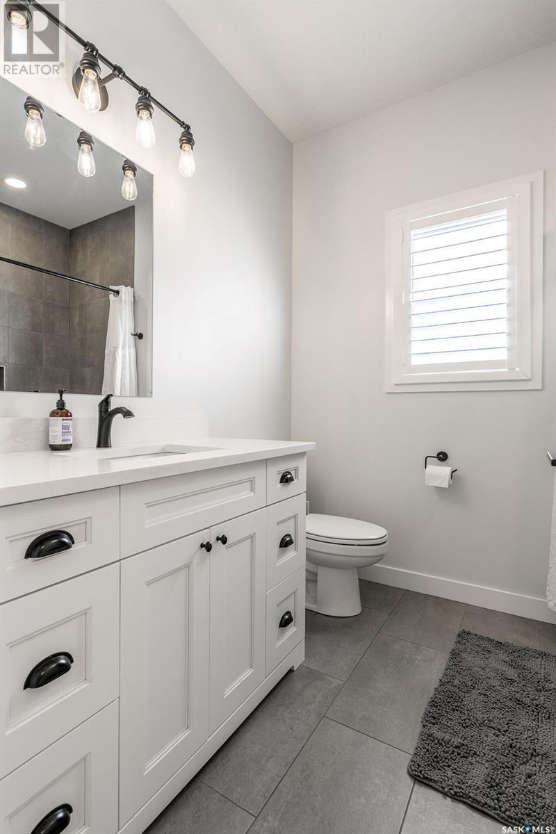 10 Applewood Place, Corman Park Rm No. 344, SK - Indoor Photo Showing Bathroom