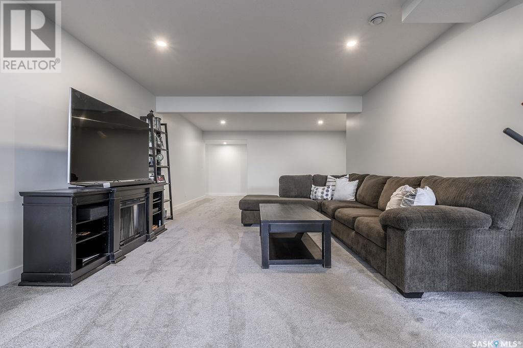 10 Applewood Place, Corman Park Rm No. 344, SK - Indoor Photo Showing Other Room