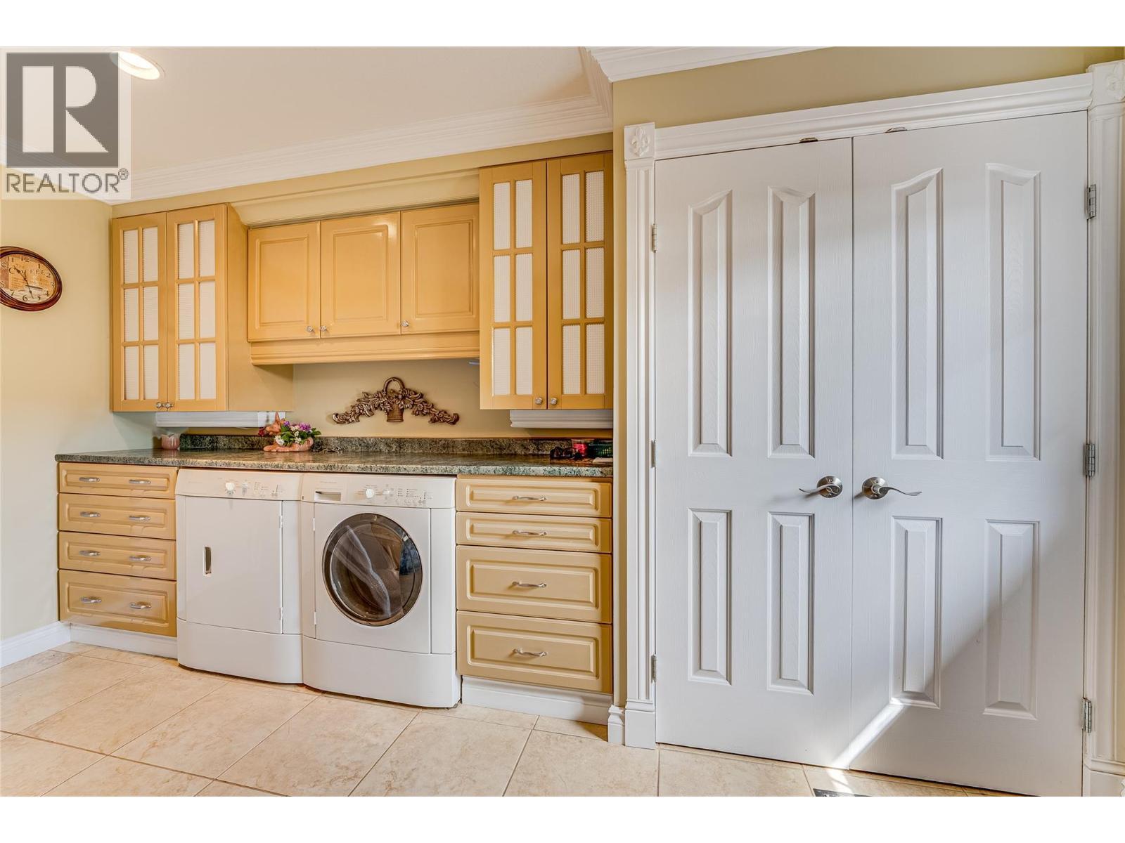 39 Ladyslipper Road, Lumby, BC - Indoor Photo Showing Laundry Room