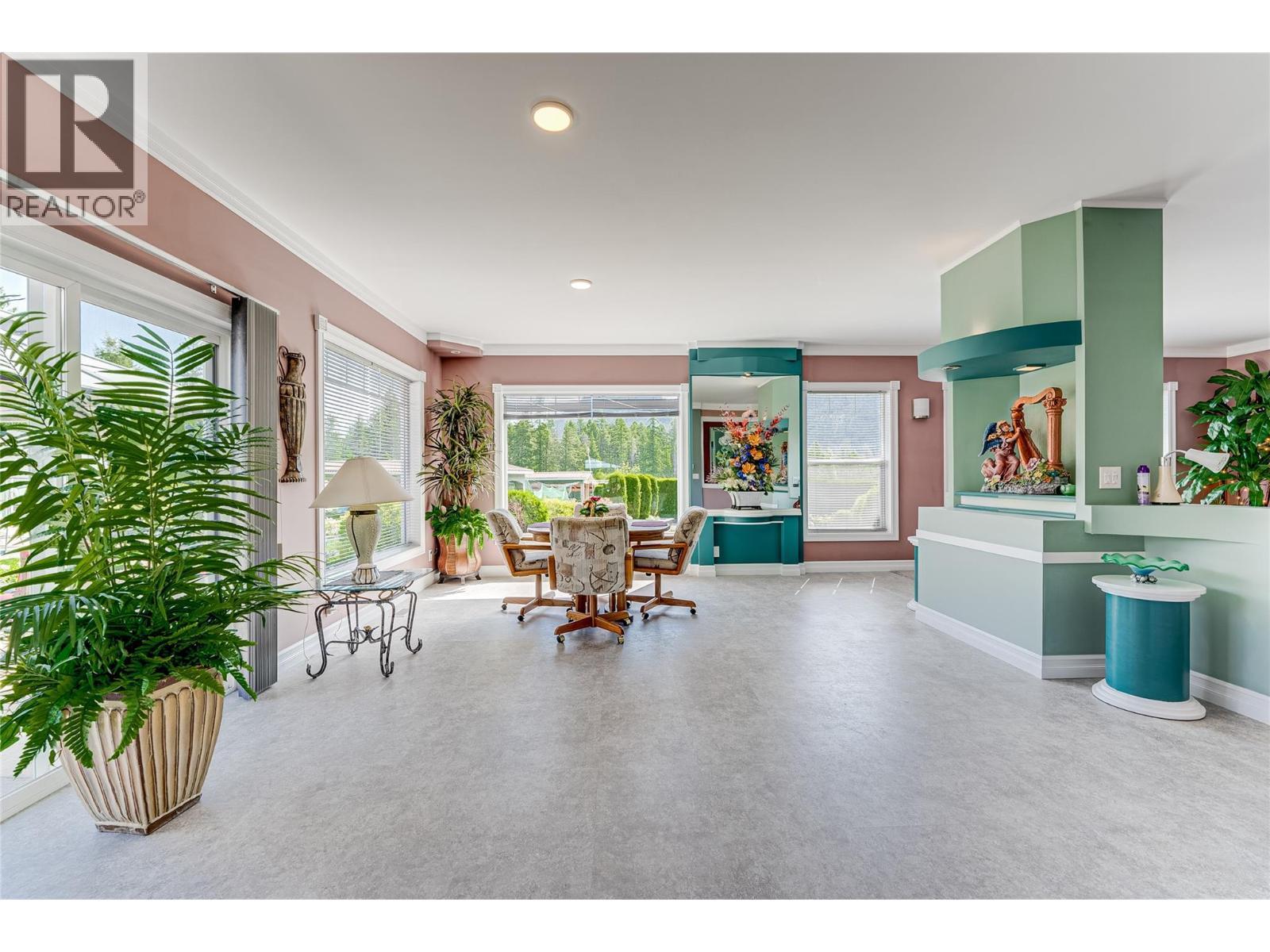 39 Ladyslipper Road, Lumby, BC - Indoor