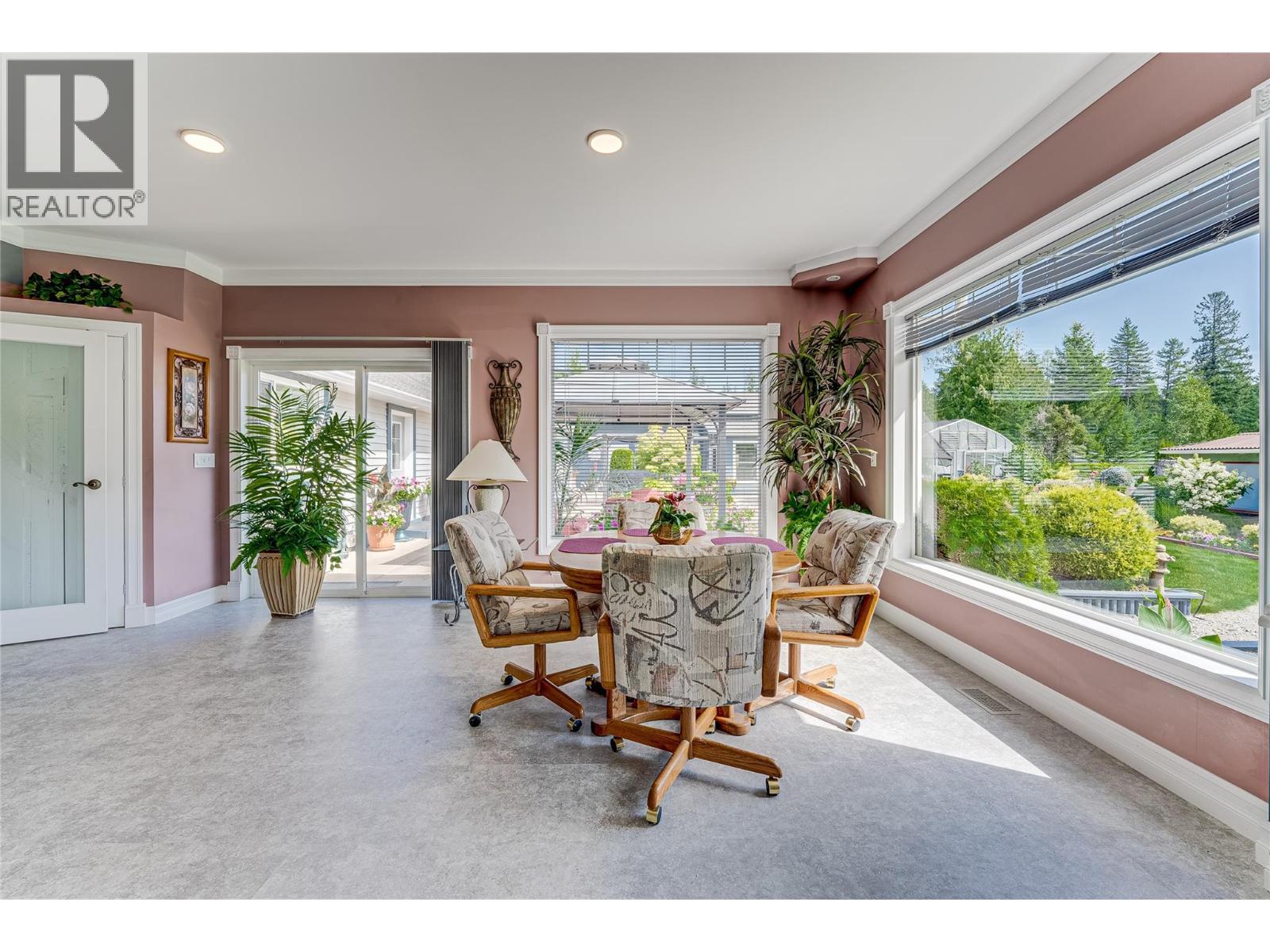 39 Ladyslipper Road, Lumby, BC - Indoor