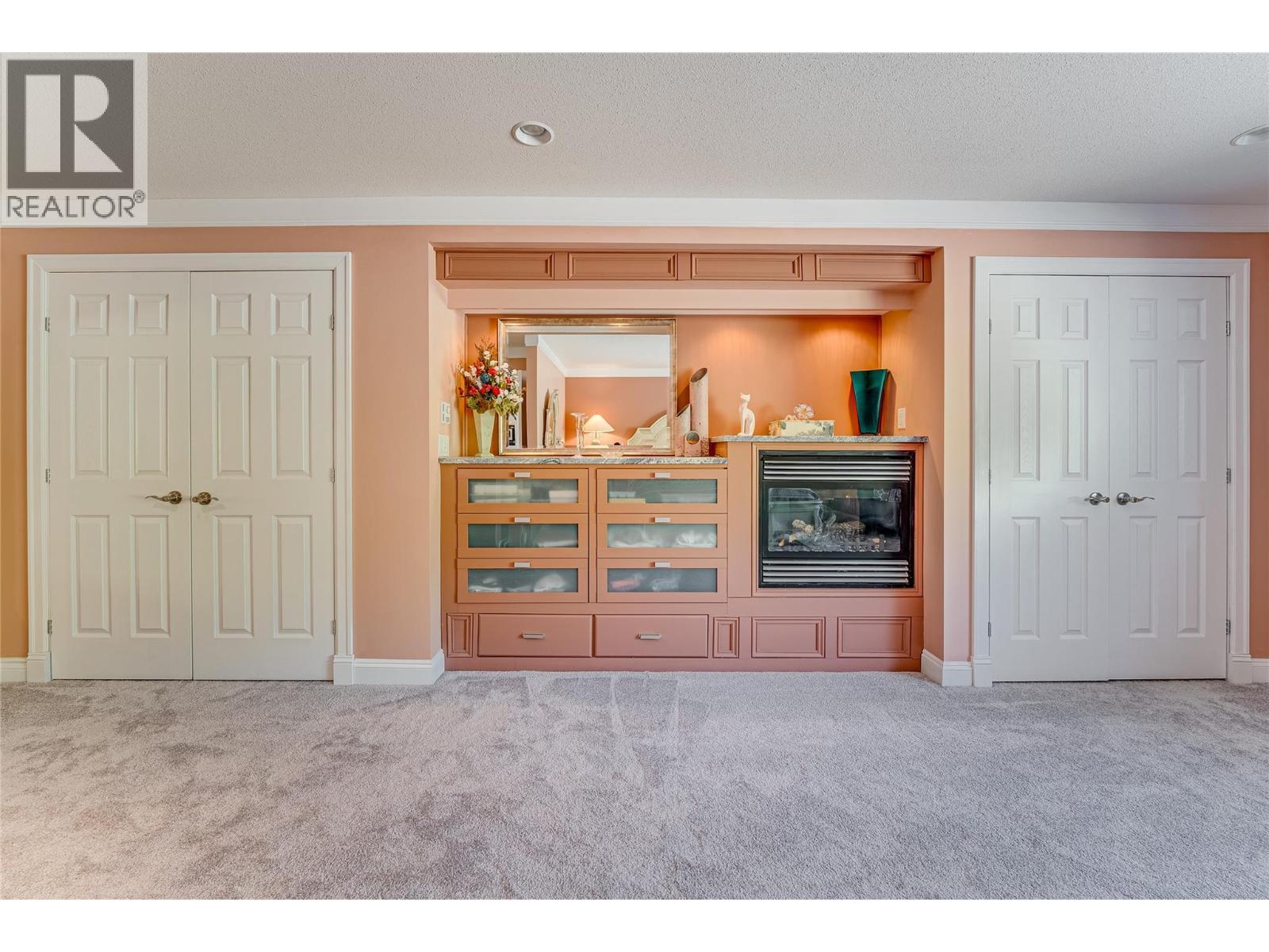 39 Ladyslipper Road, Lumby, BC - Indoor