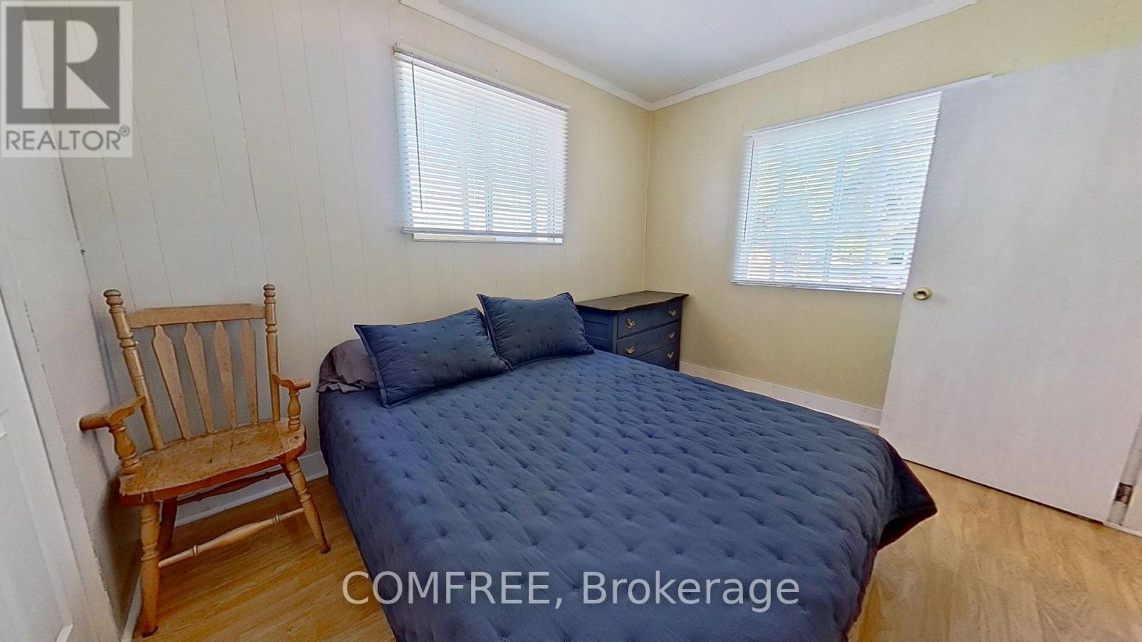 110 Gilbert Street, Belleville (Belleville Ward), ON - Indoor Photo Showing Bedroom