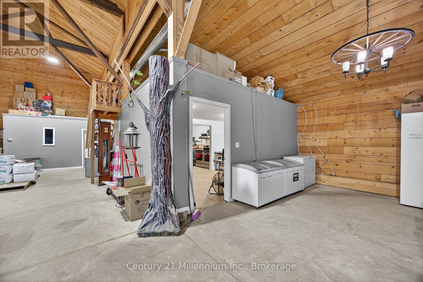 1617 42 County Road, Clearview, ON