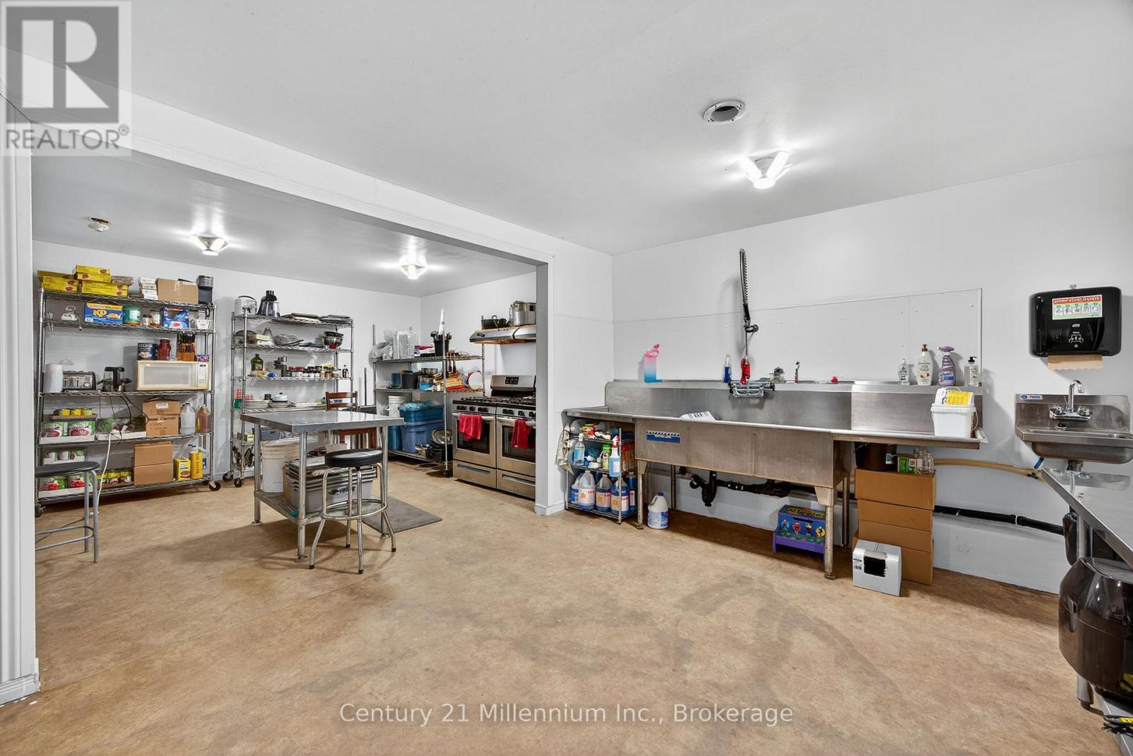 1617 42 County Road, Clearview, ON