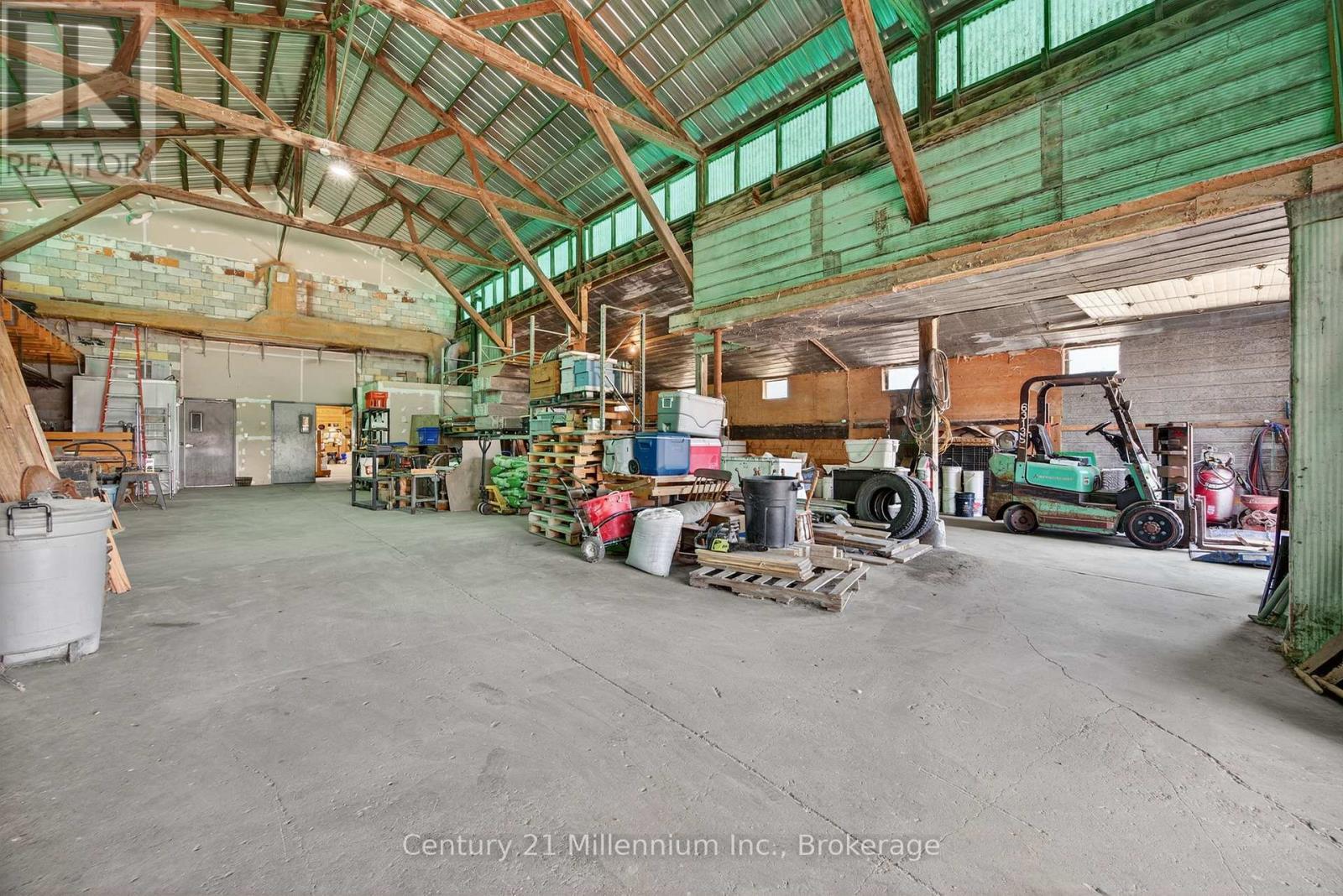 1617 42 County Road, Clearview, ON