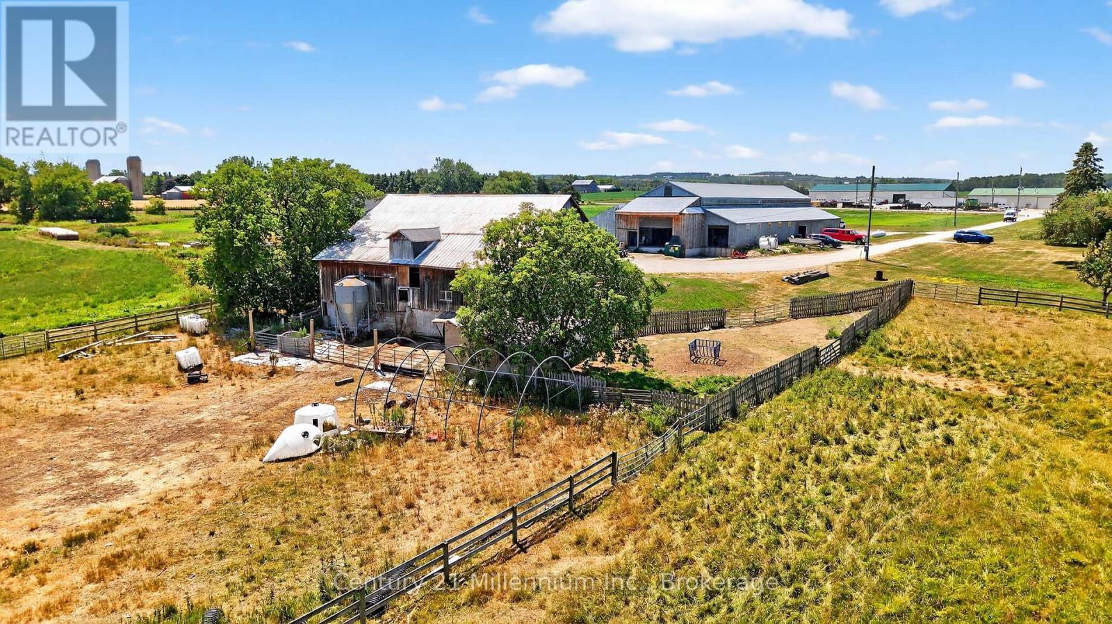 1617 42 County Road, Clearview, ON