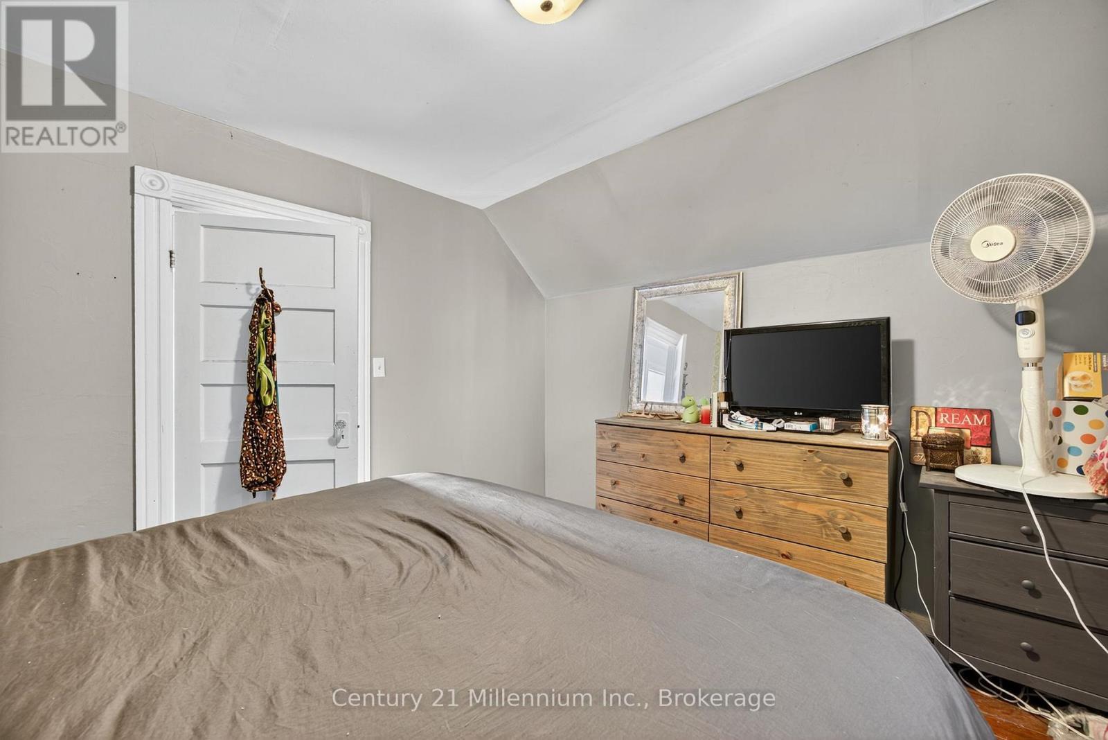 1617 42 County Road, Clearview, ON