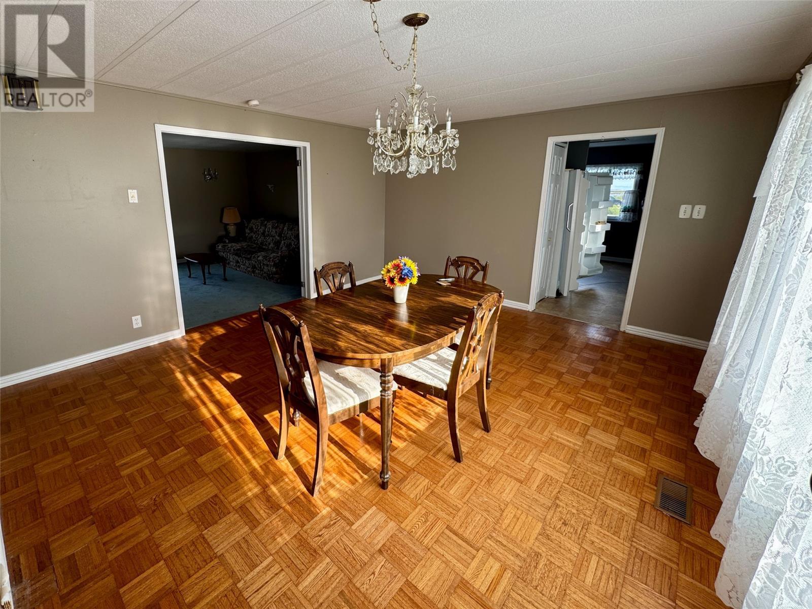 146 Main Street, Newtown, NL - Indoor Photo Showing Dining Room