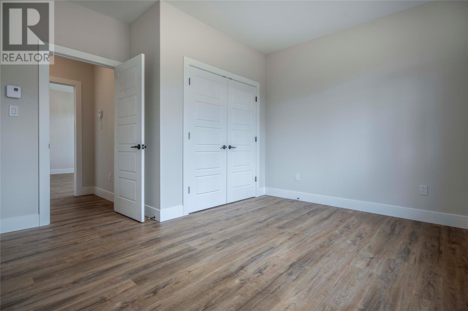 24 Colorado Street, Paradise, NL - Indoor Photo Showing Other Room