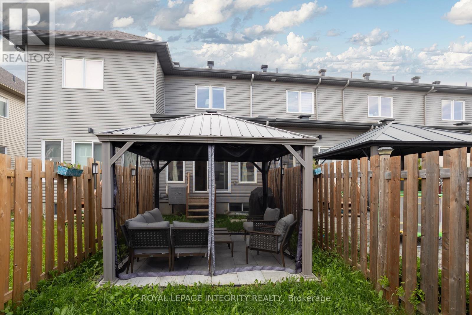 36 Mona Mcbride Drive, Arnprior, ON - Outdoor With Exterior