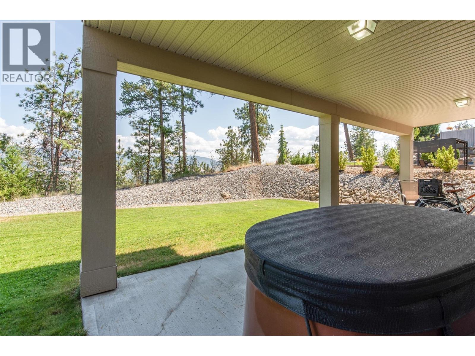 2191 Salerno Court, Kelowna, BC - Outdoor With Deck Patio Veranda
