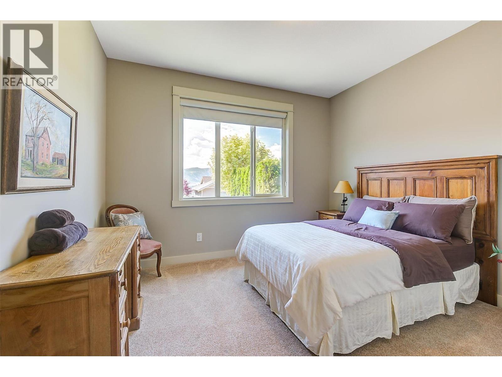 2191 Salerno Court, Kelowna, BC - Indoor Photo Showing Bedroom