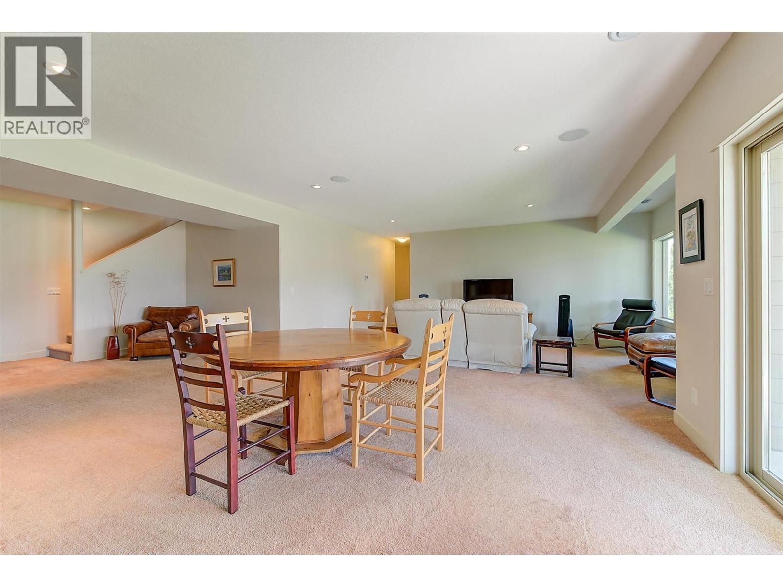 2191 Salerno Court, Kelowna, BC - Indoor