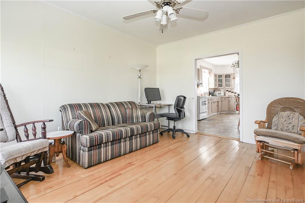 7934 Rue Saint-Paul St, Bas-Caraquet, NB