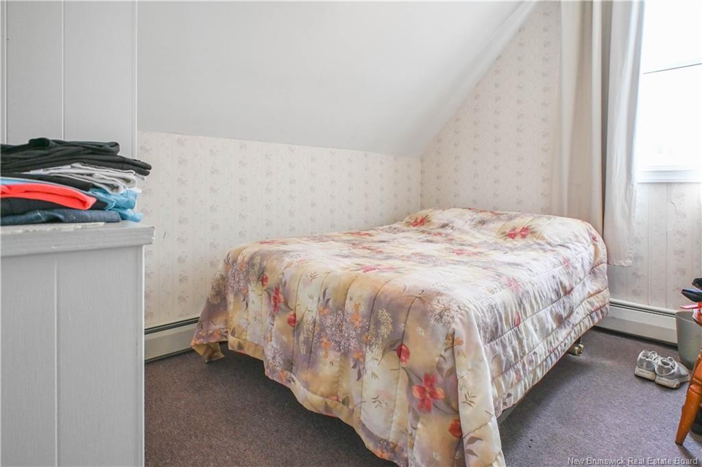 7934 Rue Saint-Paul St, Bas-Caraquet, NB