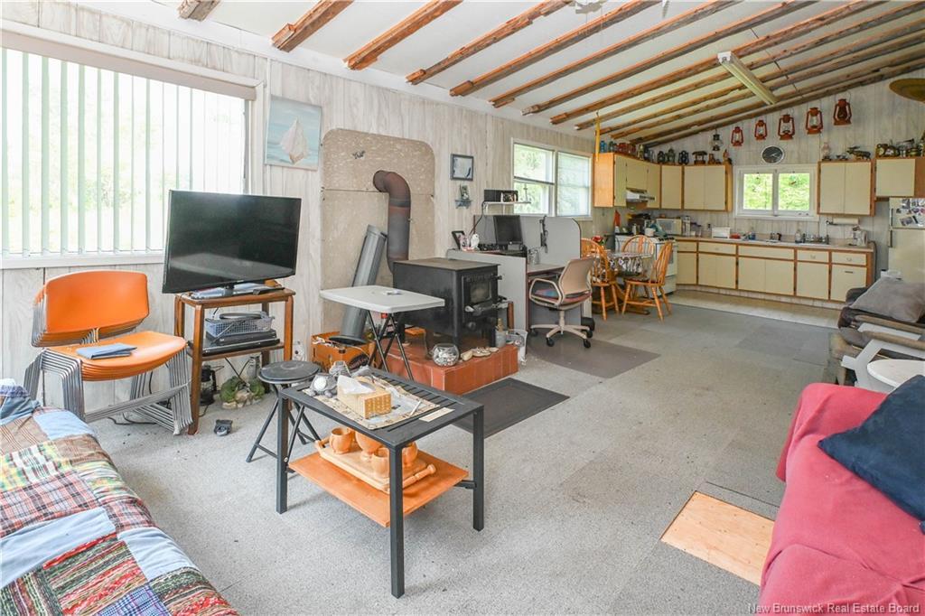 7934 Rue Saint-Paul St, Bas-Caraquet, NB